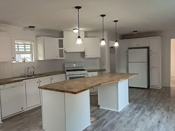 $69,900 | 411 South Grover Avenue, Unit LOT 19, Alma, MI 48801