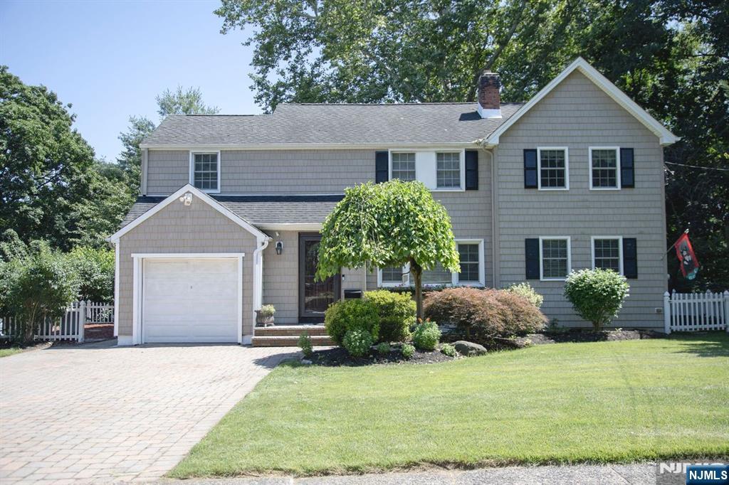 22 Warren Road Fair Lawn, NJ 07410 - Photo 1 of 45