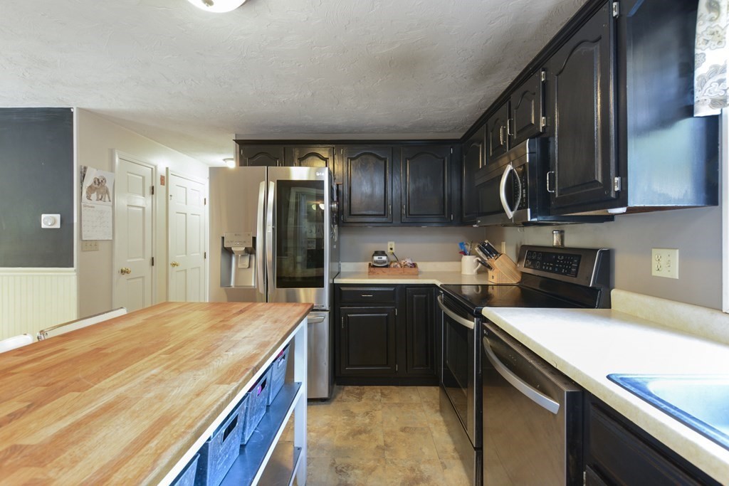 111 Howland Road Lakeville, MA 02347 - Photo 3 of 42