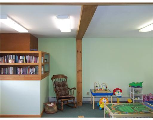 410 West River Road Waterville, ME 04901 - Photo 7 of 23 Den/Family/Great Room.