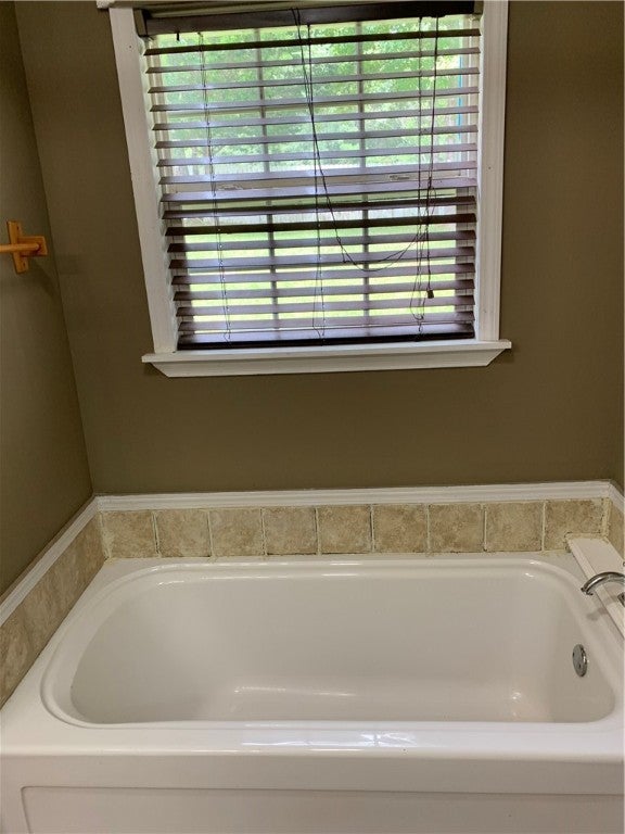 171 Roxanna Way Notasulga, AL 36866 - Photo 15 of 23 Gallery Image 15