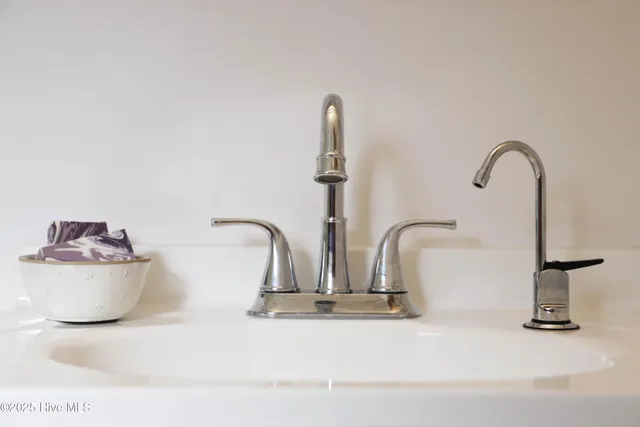 $363,000 | 1104 Middle Sound Loop Road, Wilmington, NC 28411