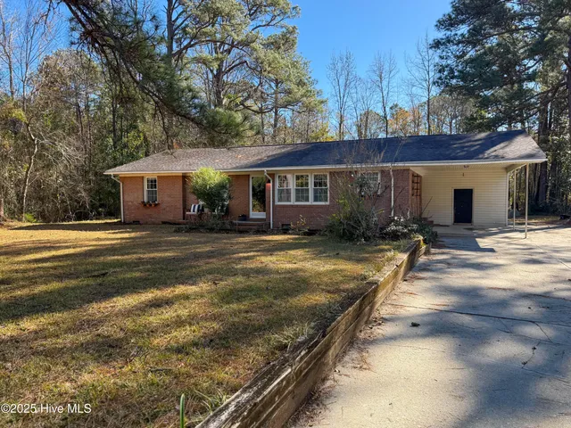 $363,000 | 1104 Middle Sound Loop Road, Wilmington, NC 28411