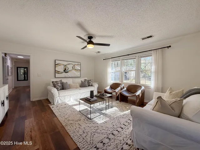 $363,000 | 1104 Middle Sound Loop Road, Wilmington, NC 28411