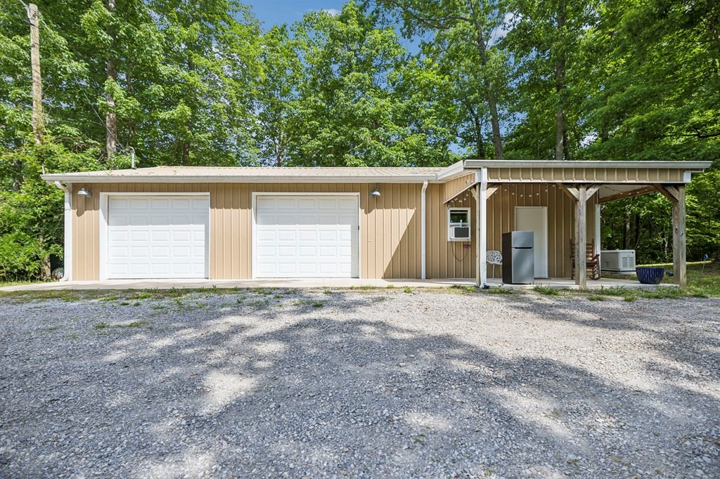 290 Vine Ridge Road Crawford, TN 38554 - Photo 5 of 23