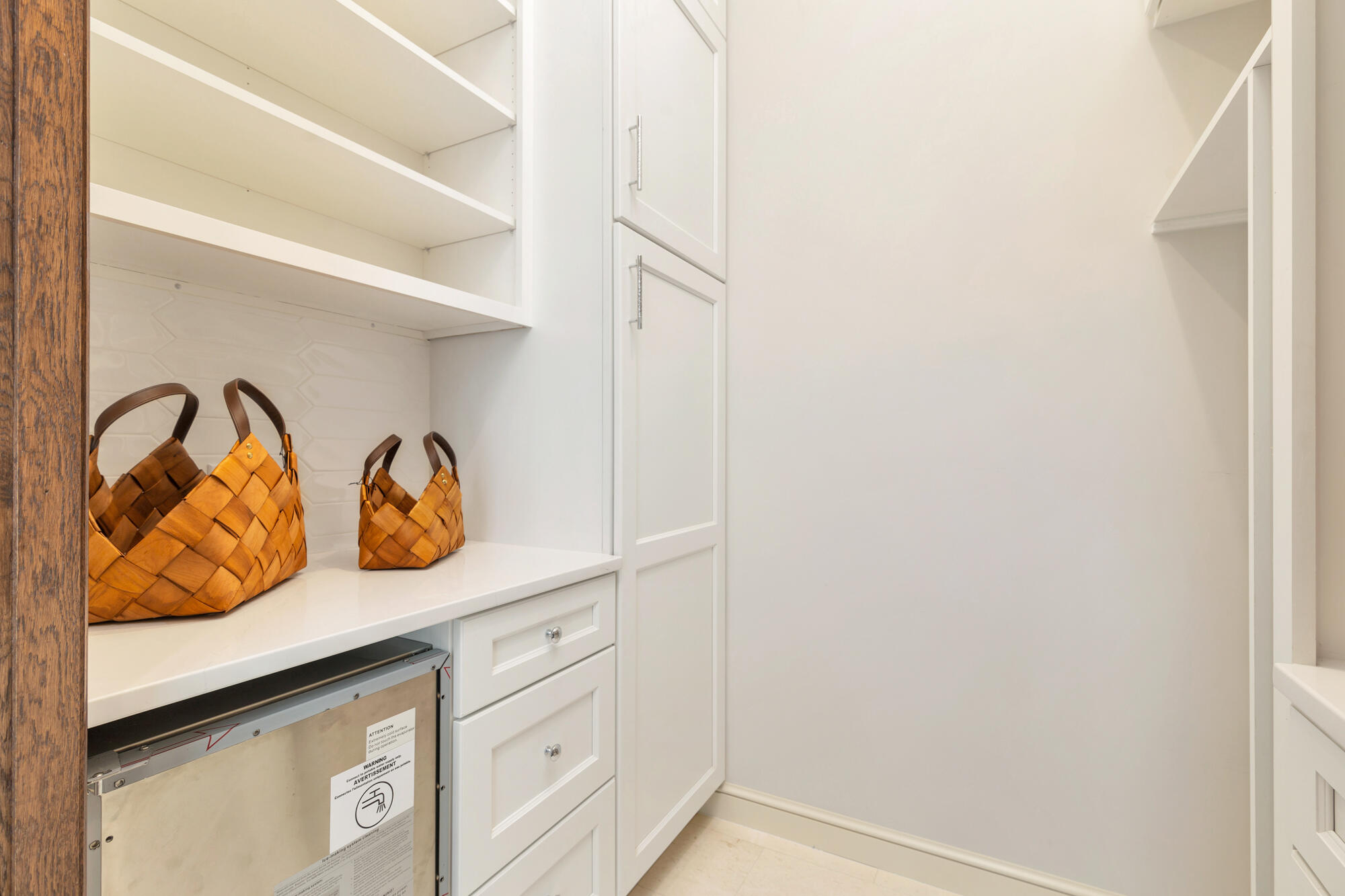 265 Marlborough Road West Palm Beach, FL 33405 - Photo 9 of 31 pantry_ice