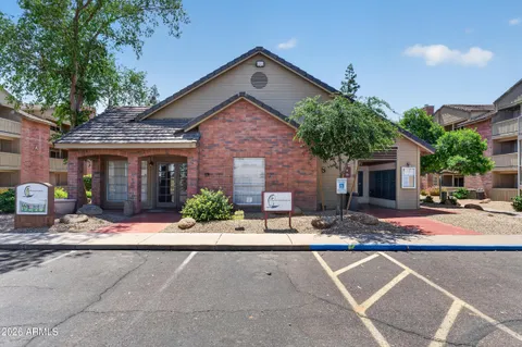 $194,500 | 200 East Southern Avenue, Unit 303, Tempe, AZ 85282