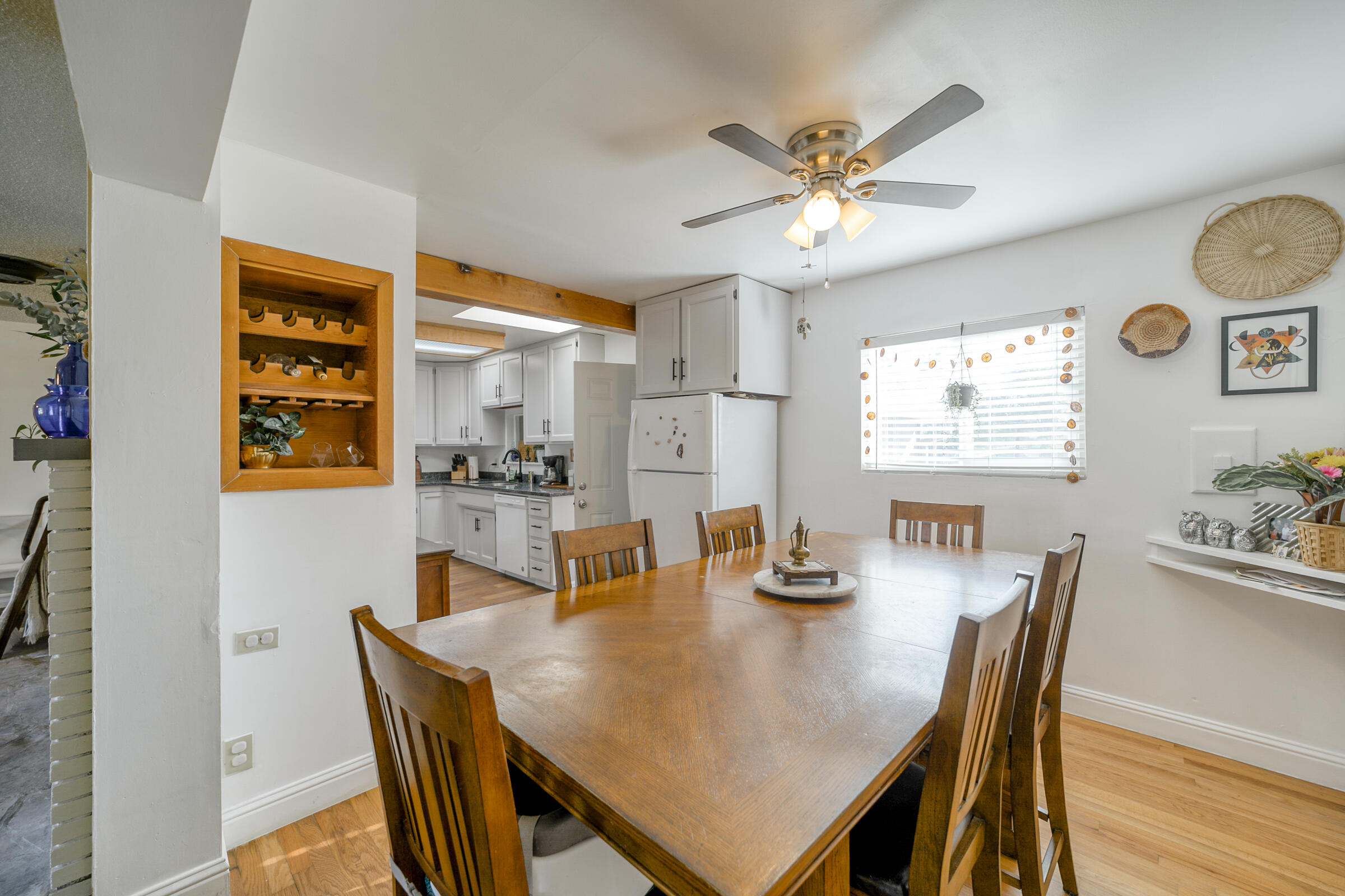 788 Ridge Road Redding, CA 96003 - Photo 11 of 59 HV7A5093