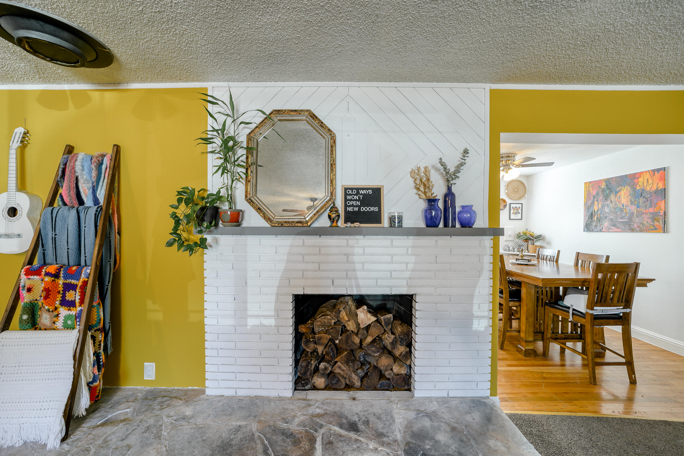 788 Ridge Road Redding, CA 96003 - Photo 20 of 59 HV7A5258