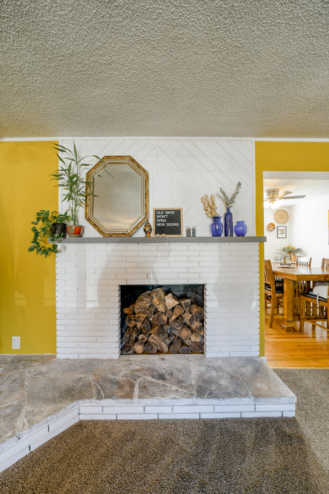 788 Ridge Road Redding, CA 96003 - Photo 21 of 59 HV7A5263