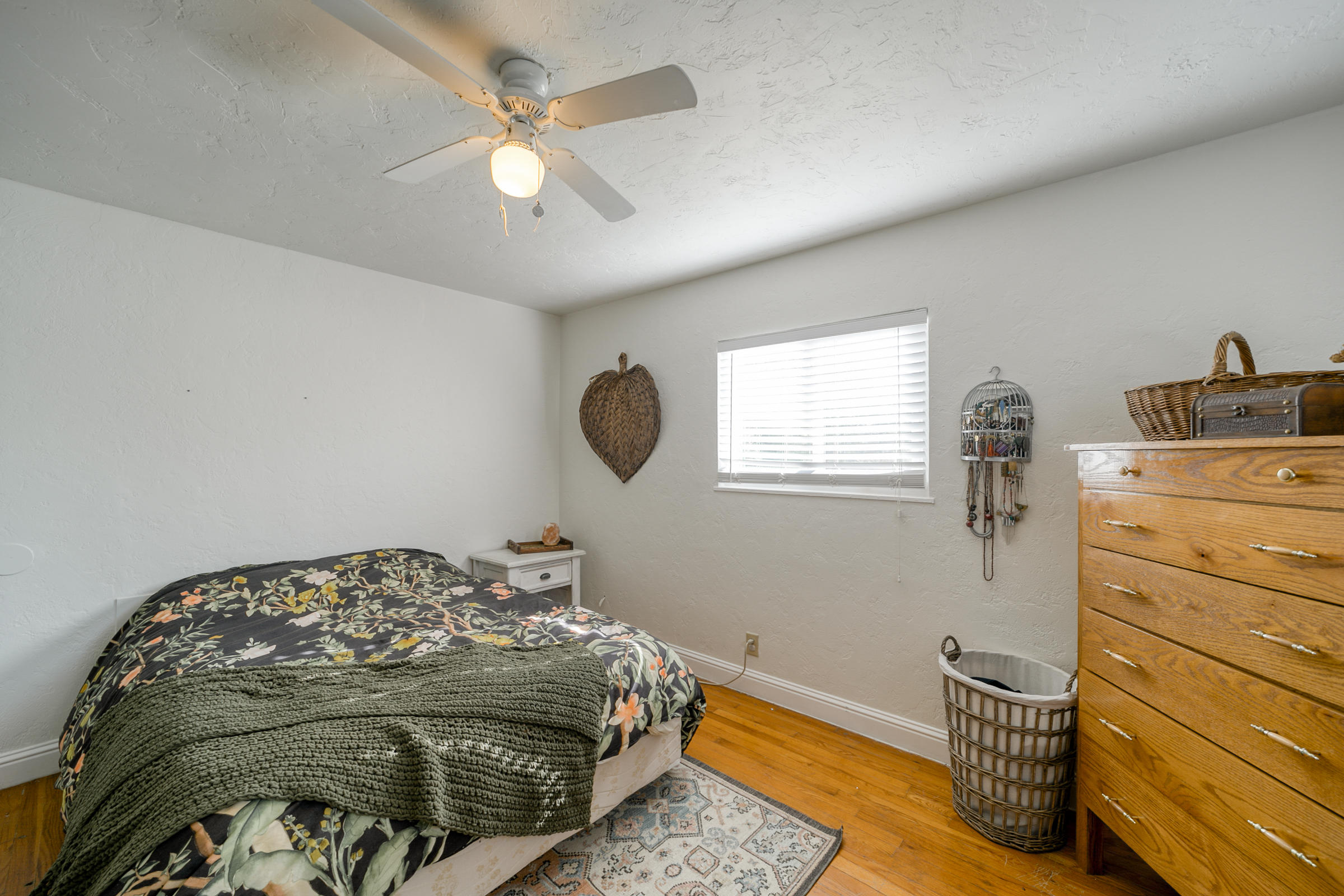 788 Ridge Road Redding, CA 96003 - Photo 26 of 59 HV7A5133
