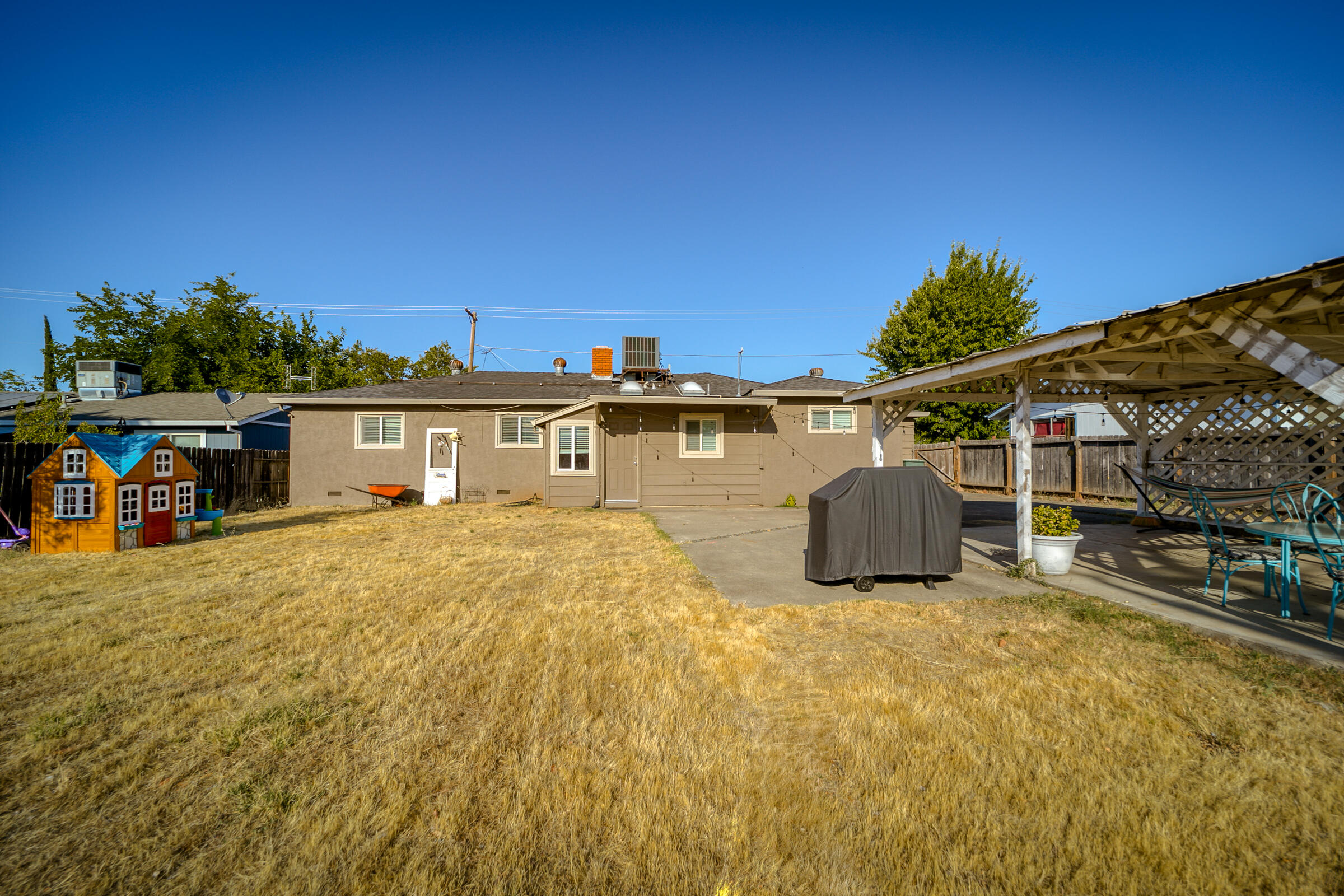 788 Ridge Road Redding, CA 96003 - Photo 52 of 59 HV7A5333