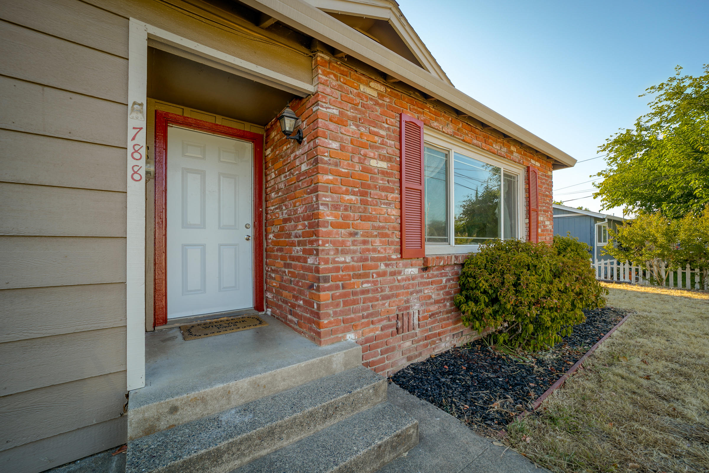 788 Ridge Road Redding, CA 96003 - Photo 55 of 59 HV7A5348