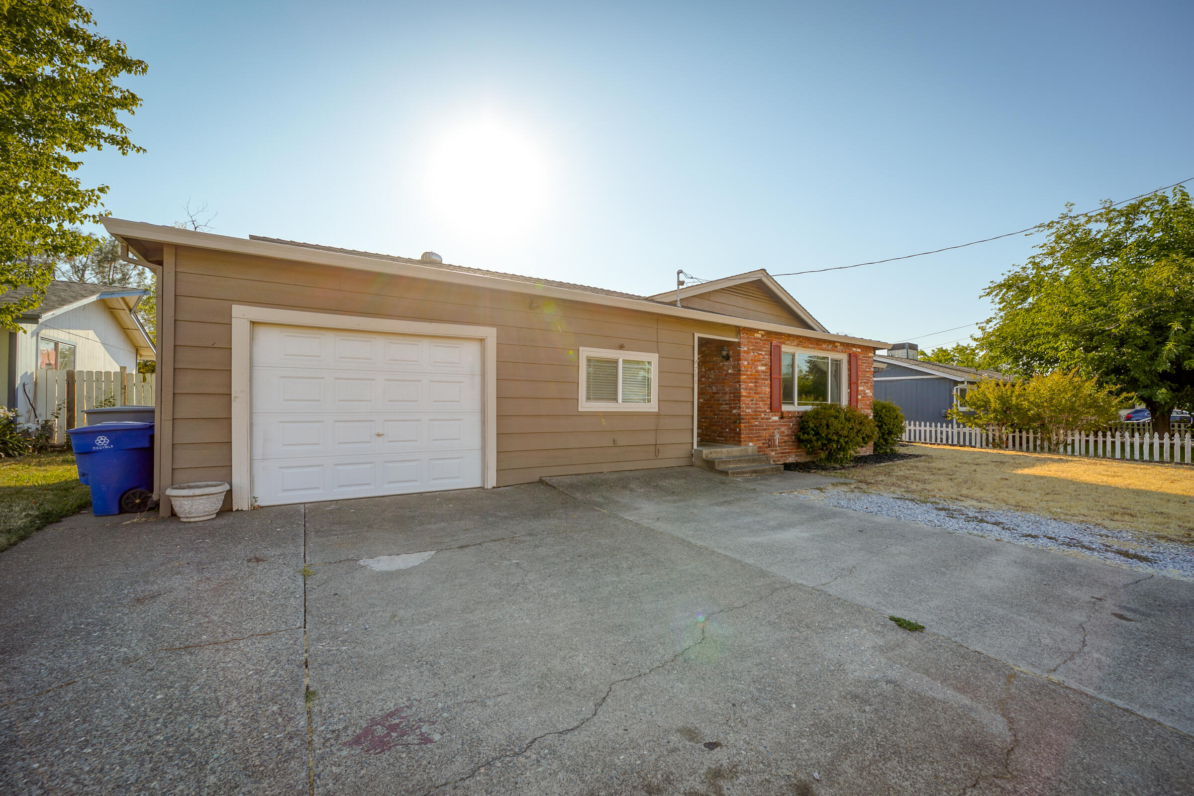 788 Ridge Road Redding, CA 96003 - Photo 56 of 59 HV7A5353