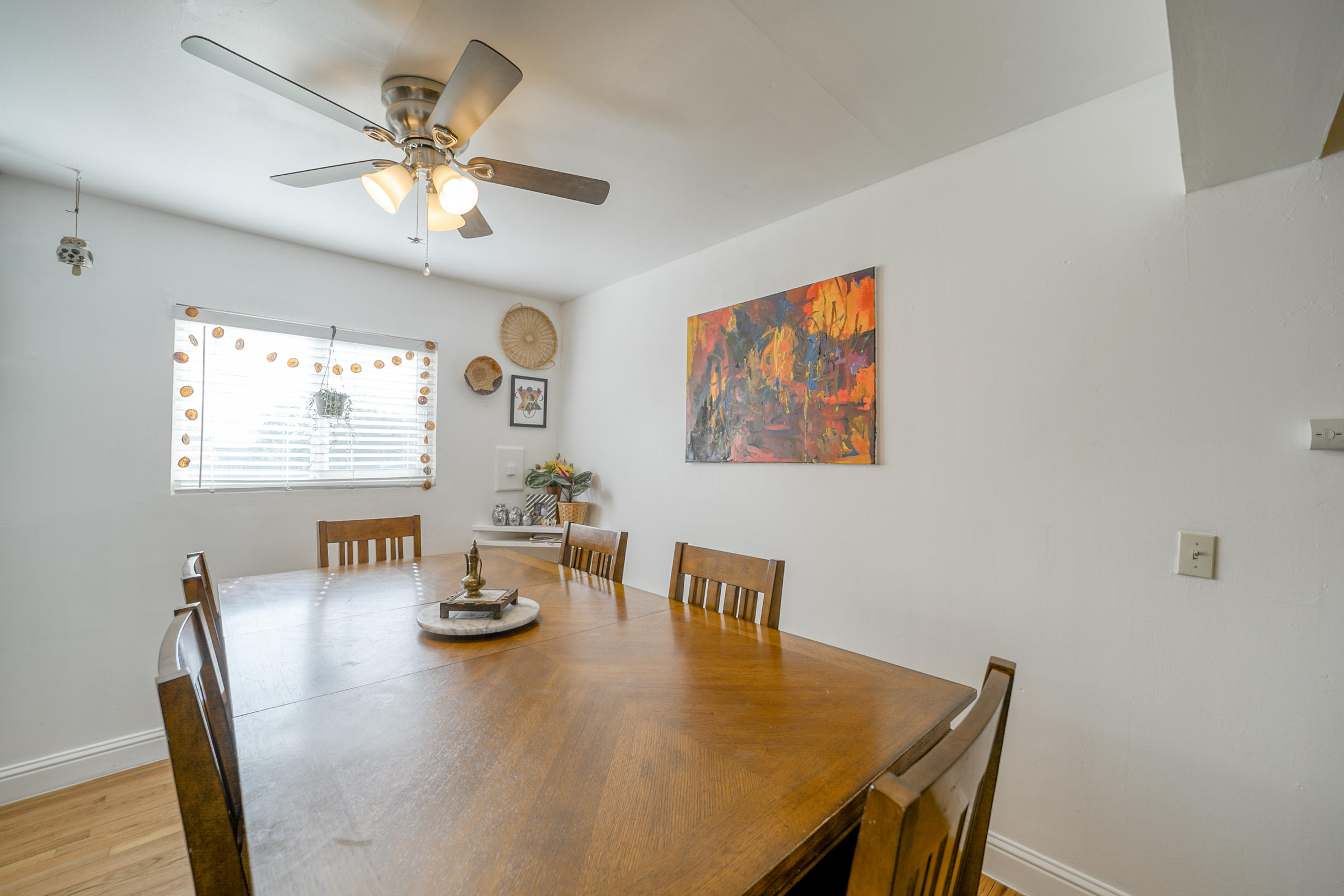 788 Ridge Road Redding, CA 96003 - Photo 9 of 59 HV7A5083