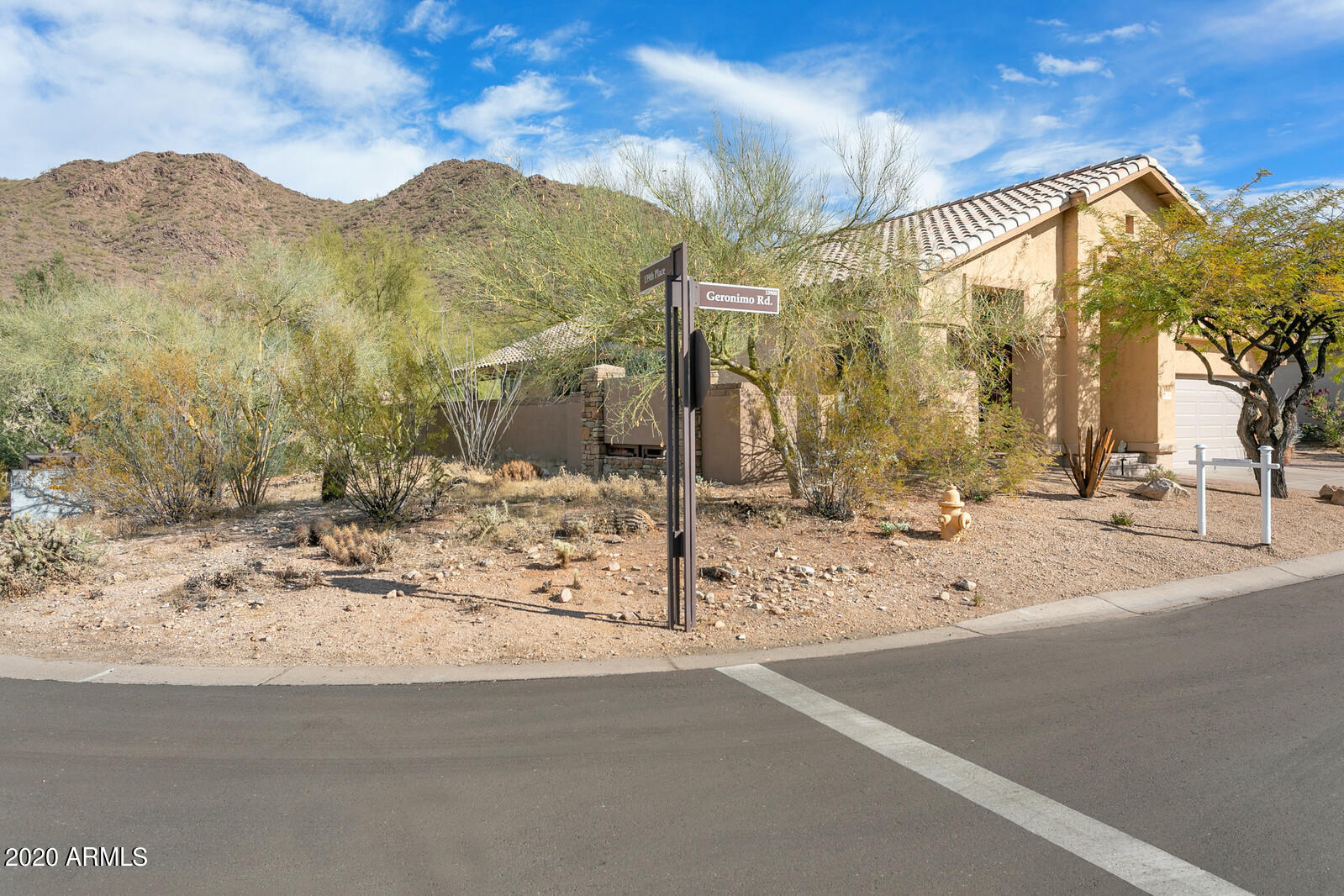 13916 East Geronimo Road Scottsdale, AZ 85259 - Photo 3 of 33 Mountain Views