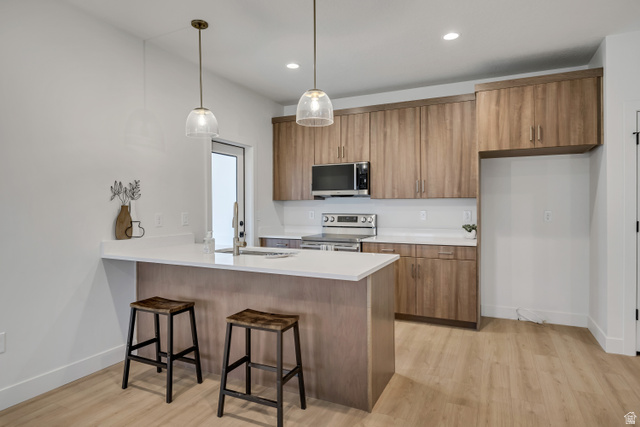 354 East 7635 S Street Sandy, UT 84047 - Photo 10 of 28