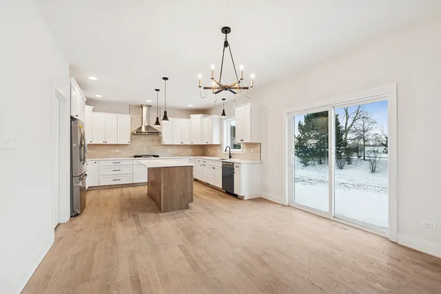 $769,000 | 8137 Stanley Trail South, Frankfort, IL 60423