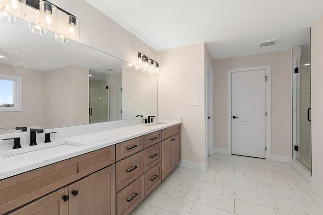 $769,000 | 8137 Stanley Trail South, Frankfort, IL 60423