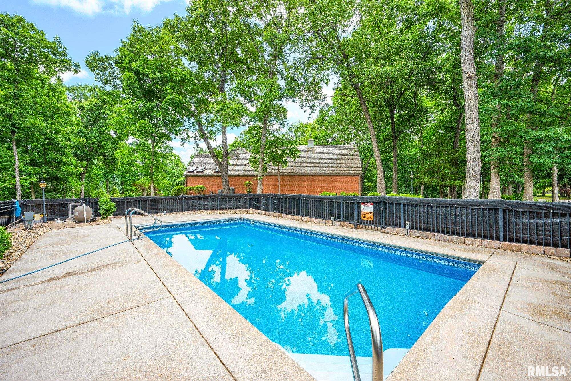 341 West Ravinwoods Road Peoria, IL 61615 - Photo 41 of 52 Gallery Image 41