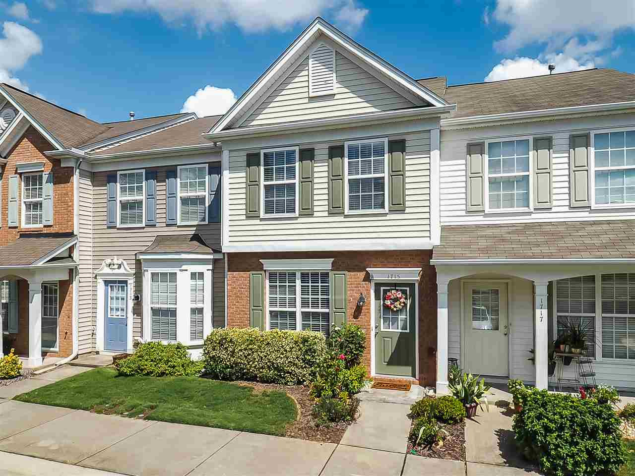 1715 Grace Brook Road Raleigh, NC 27609 - Photo 3 of 20 Photo 3
