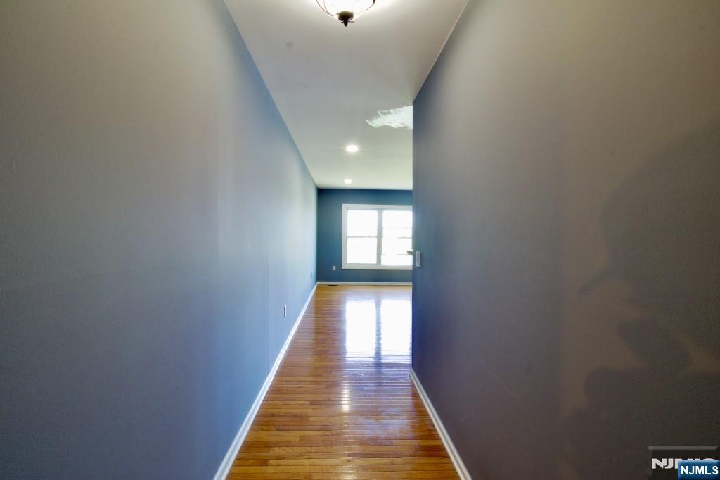 340 The Promenade Edgewater, NJ 07020 - Photo 12 of 46
