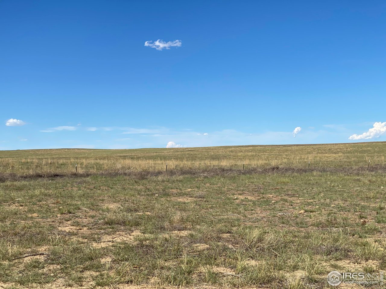 93 Weld County Rd Orchard, Unit TRACT 1 Orchard, CO 80649 - Photo 4 of 6 a view of an ocean