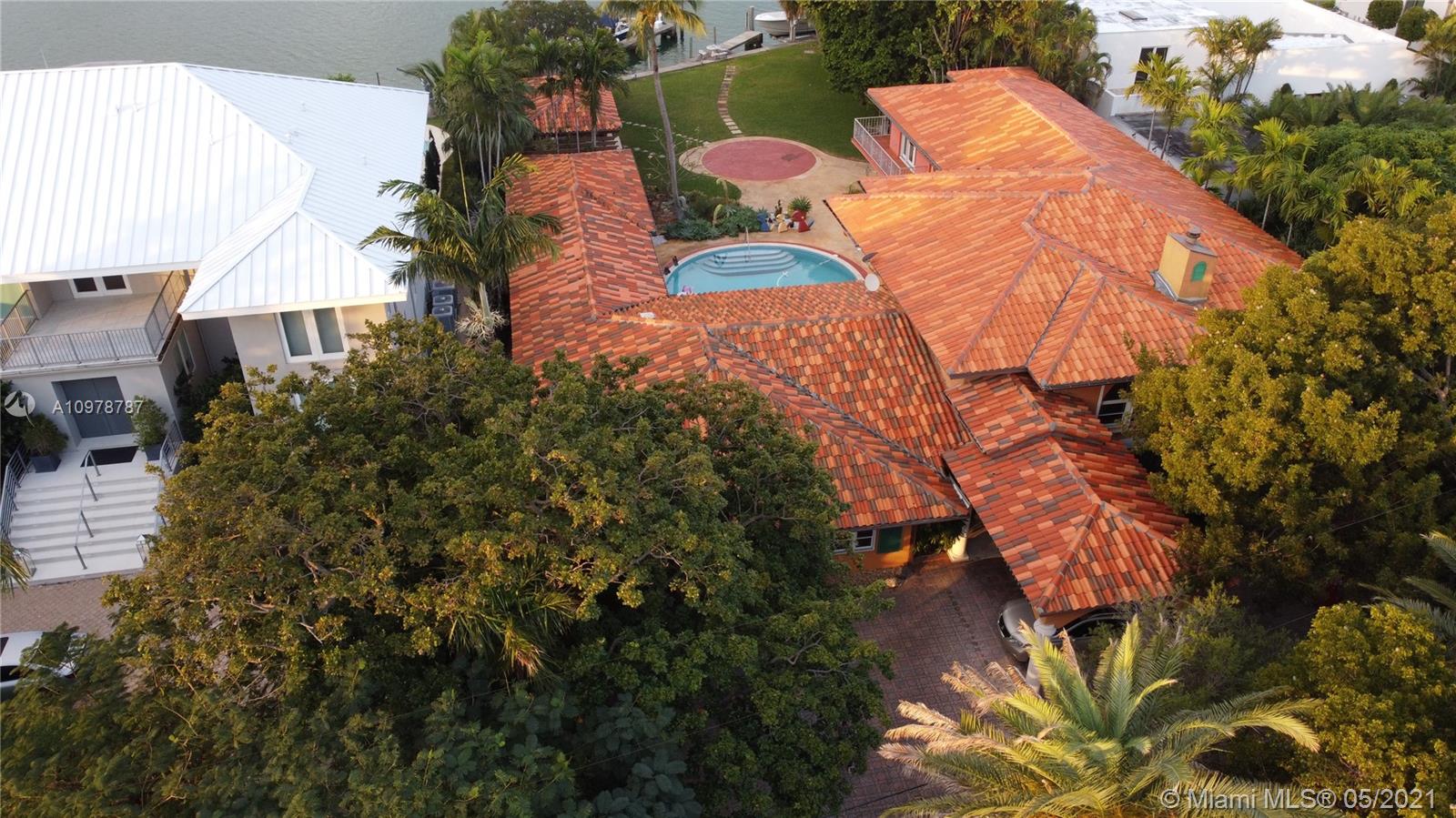Key Biscayne Key Biscayne, FL 33149 - Photo 4 of 20 an aerial view of a house