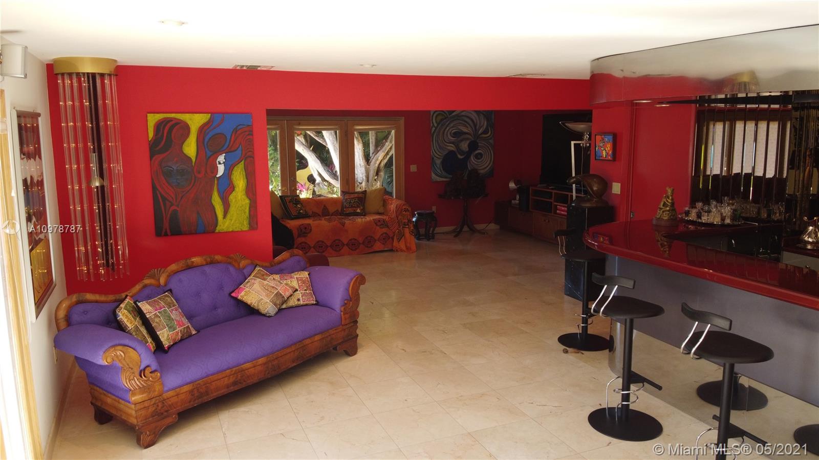 Key Biscayne Key Biscayne, FL 33149 - Photo 7 of 20 a living room with furniture