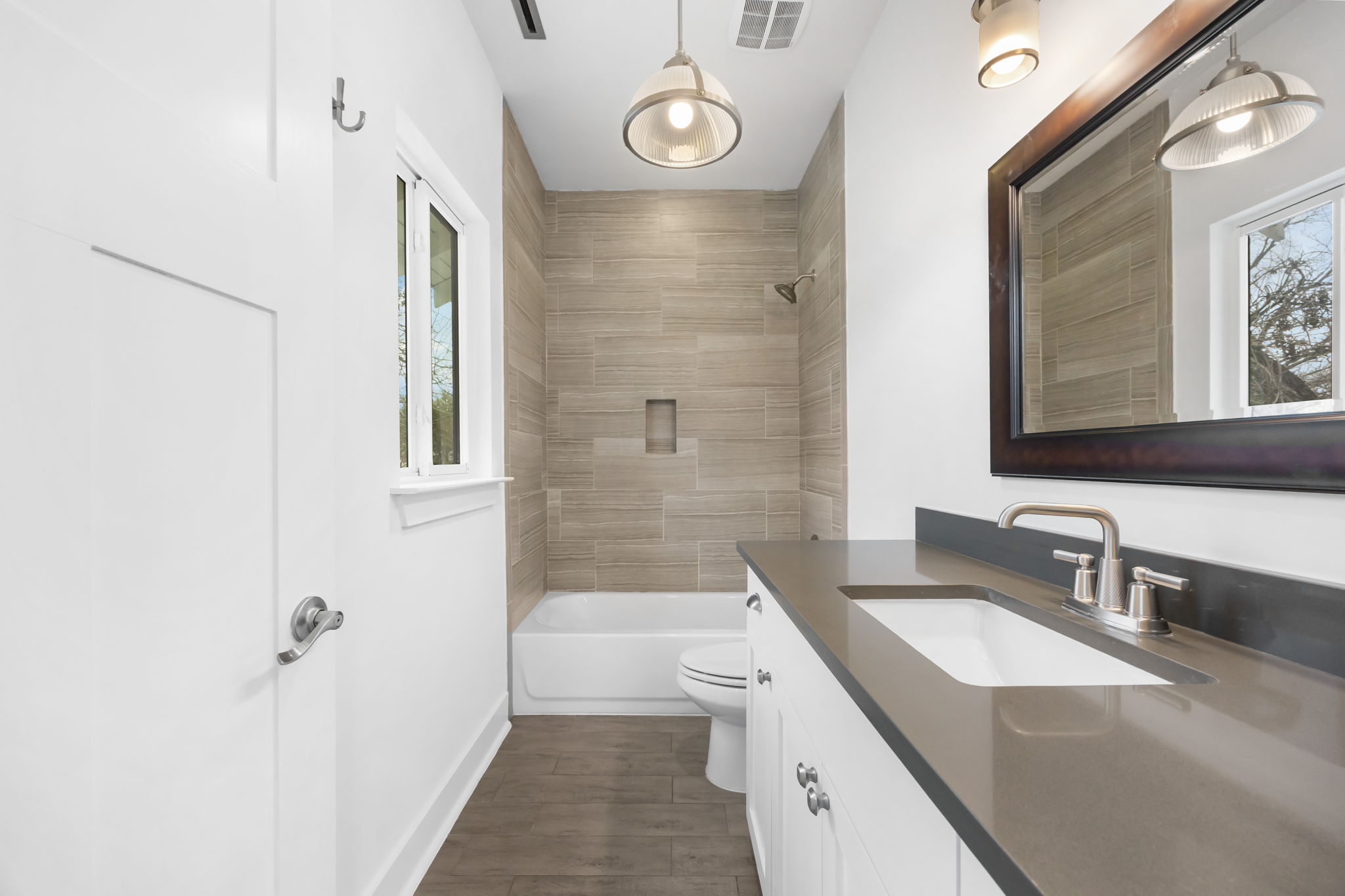 2413 Sharon Lane Austin, TX 78703 - Photo 16 of 18