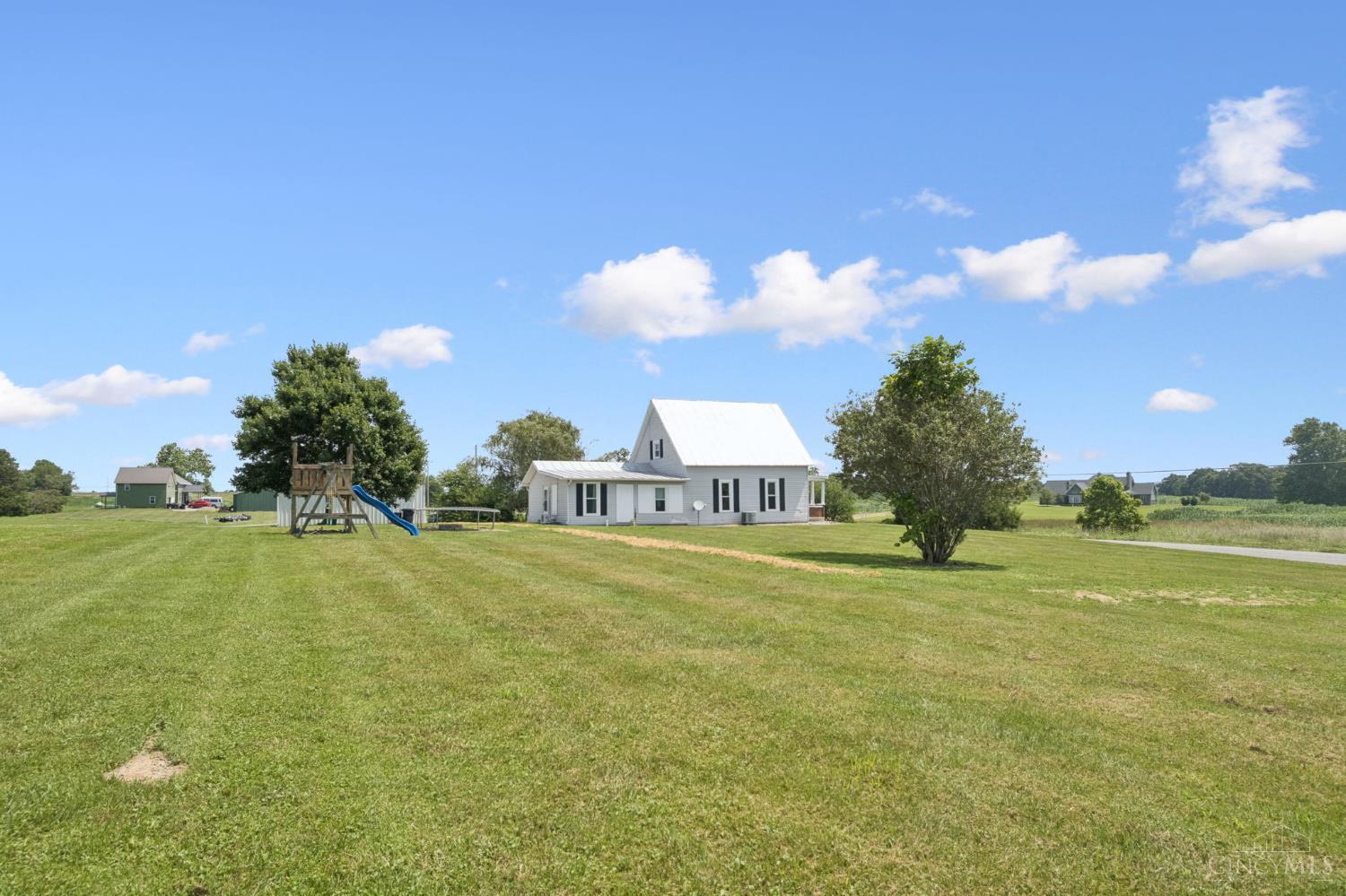 23837 State Rte 41 Peebles, OH 45660 - Photo 5 of 46