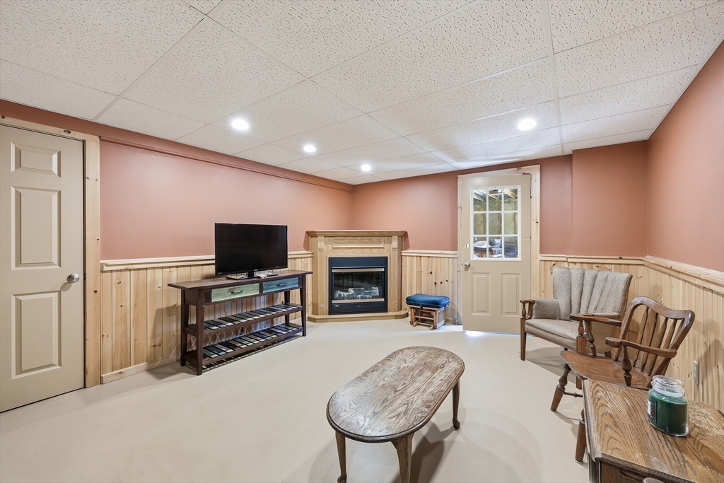 254 Bryant Street Chesterfield, MA 01012 - Photo 21 of 35