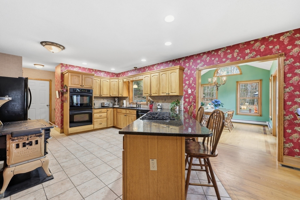 254 Bryant Street Chesterfield, MA 01012 - Photo 4 of 35