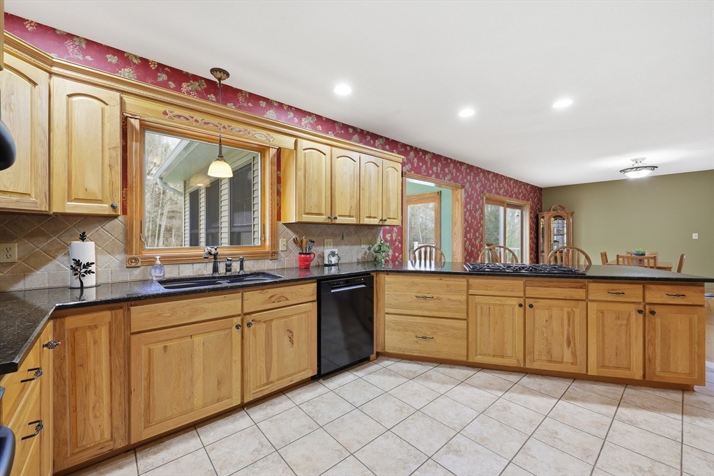 254 Bryant Street Chesterfield, MA 01012 - Photo 5 of 35