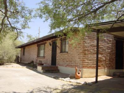101 West Old Ina Road Tucson, AZ 85704 - Photo 1 of 15 Gallery Image 1