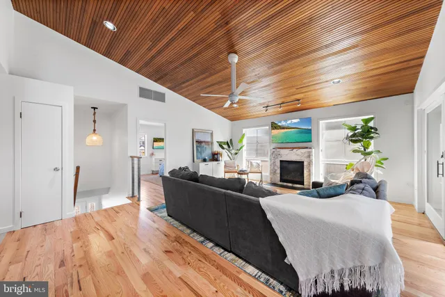 $3,250 | 1327 Mill Creek Road, Manahawkin, NJ 08050