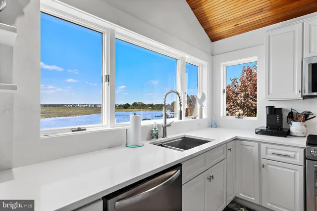 $3,250 | 1327 Mill Creek Road, Manahawkin, NJ 08050