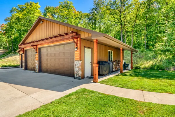 $775,000 | 30077 Tageto Road, Ogema, MN 56569