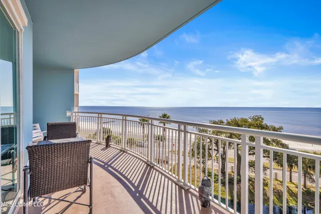 $365,000 | 2228 Beach Drive, Unit 508, Gulfport, MS 39507