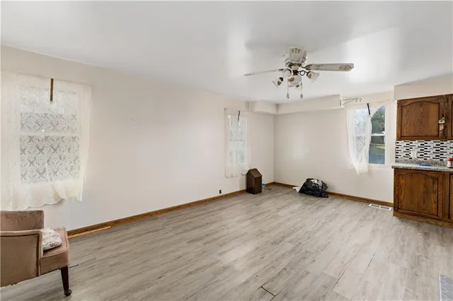 $157,500 | 221 Center Avenue, Oakdale, PA 15071