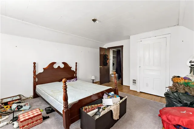 $157,500 | 221 Center Avenue, Oakdale, PA 15071