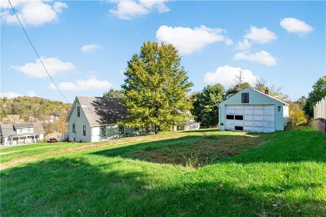 $157,500 | 221 Center Avenue, Oakdale, PA 15071