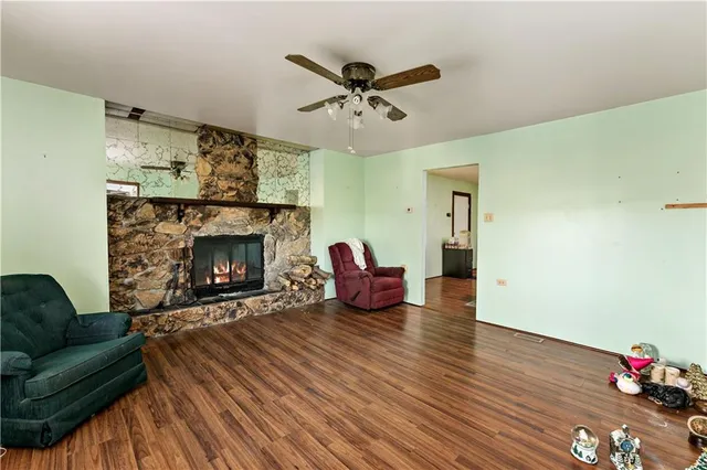 $157,500 | 221 Center Avenue, Oakdale, PA 15071