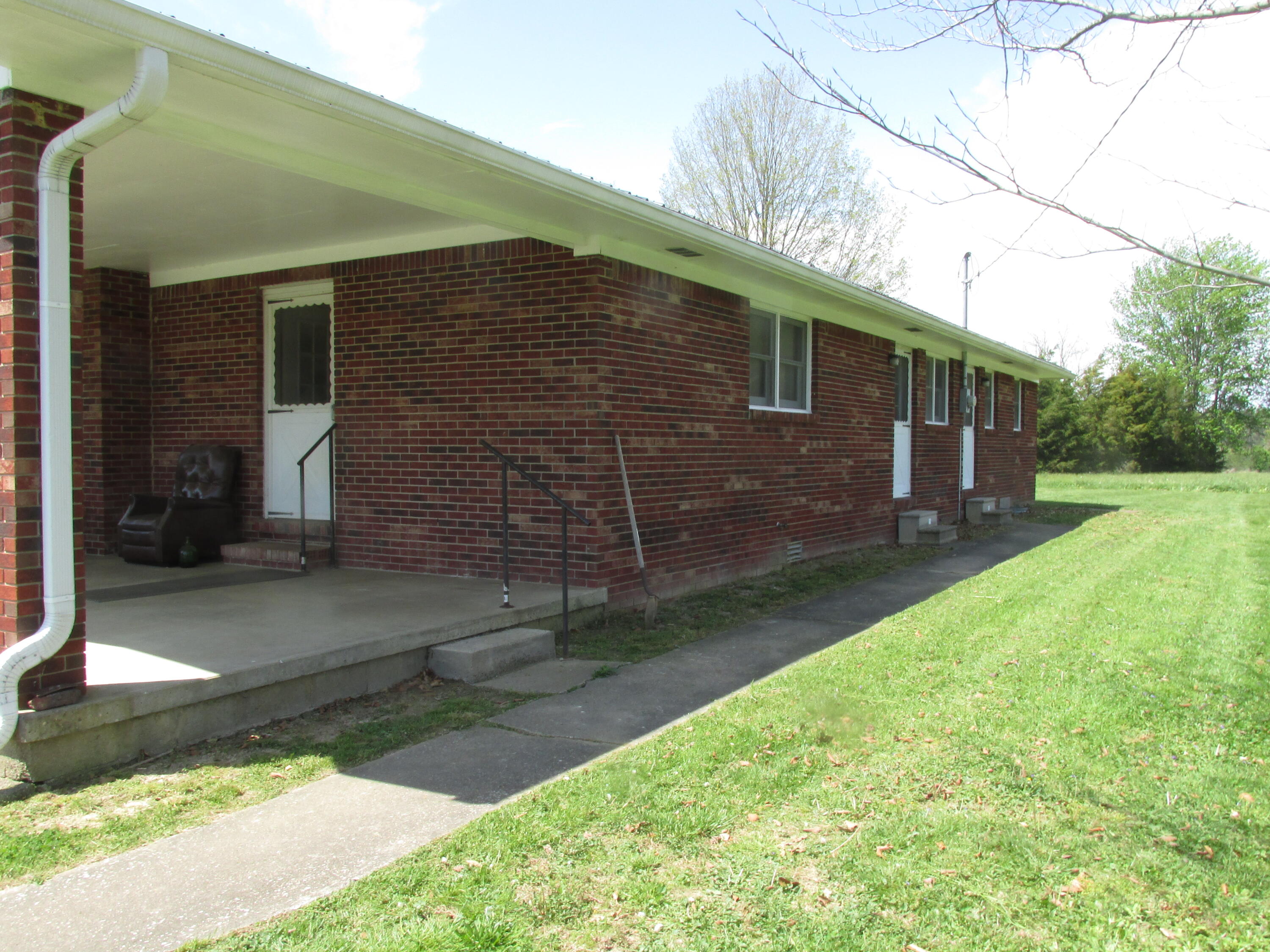 235 Science Ridge Road Jeffersonville, KY 40337 - Photo 3 of 31 IMG_0260