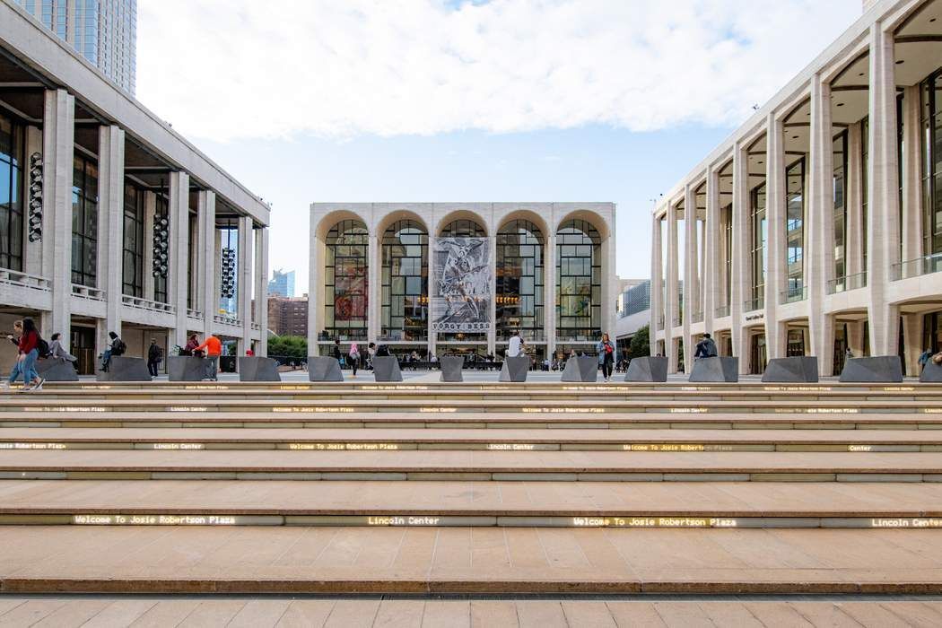 2025 Broadway, Unit 18D Manhattan, NY 10023 - Photo 9 of 12 a view of a building entrance
