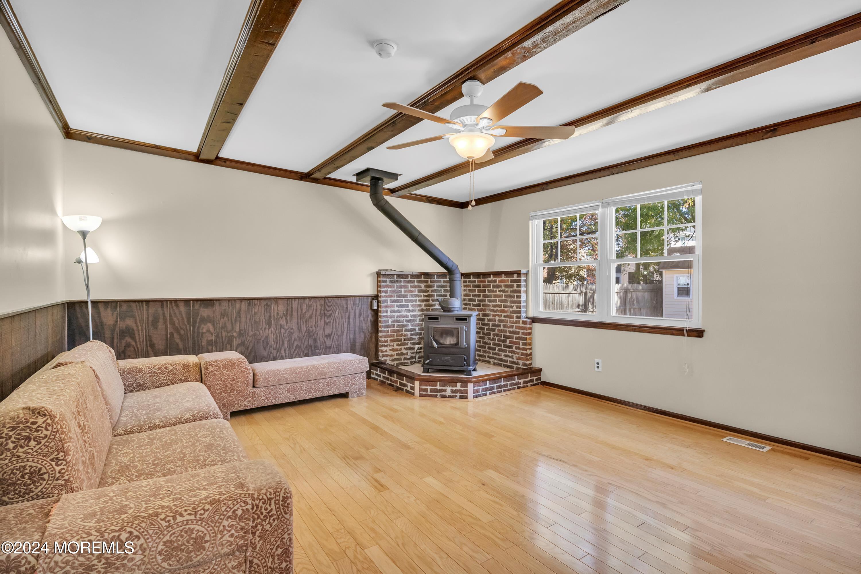 17 Willow Ridge Road Marlton, NJ 08053 - Photo 14 of 36 a living room with furniture and wooden floor