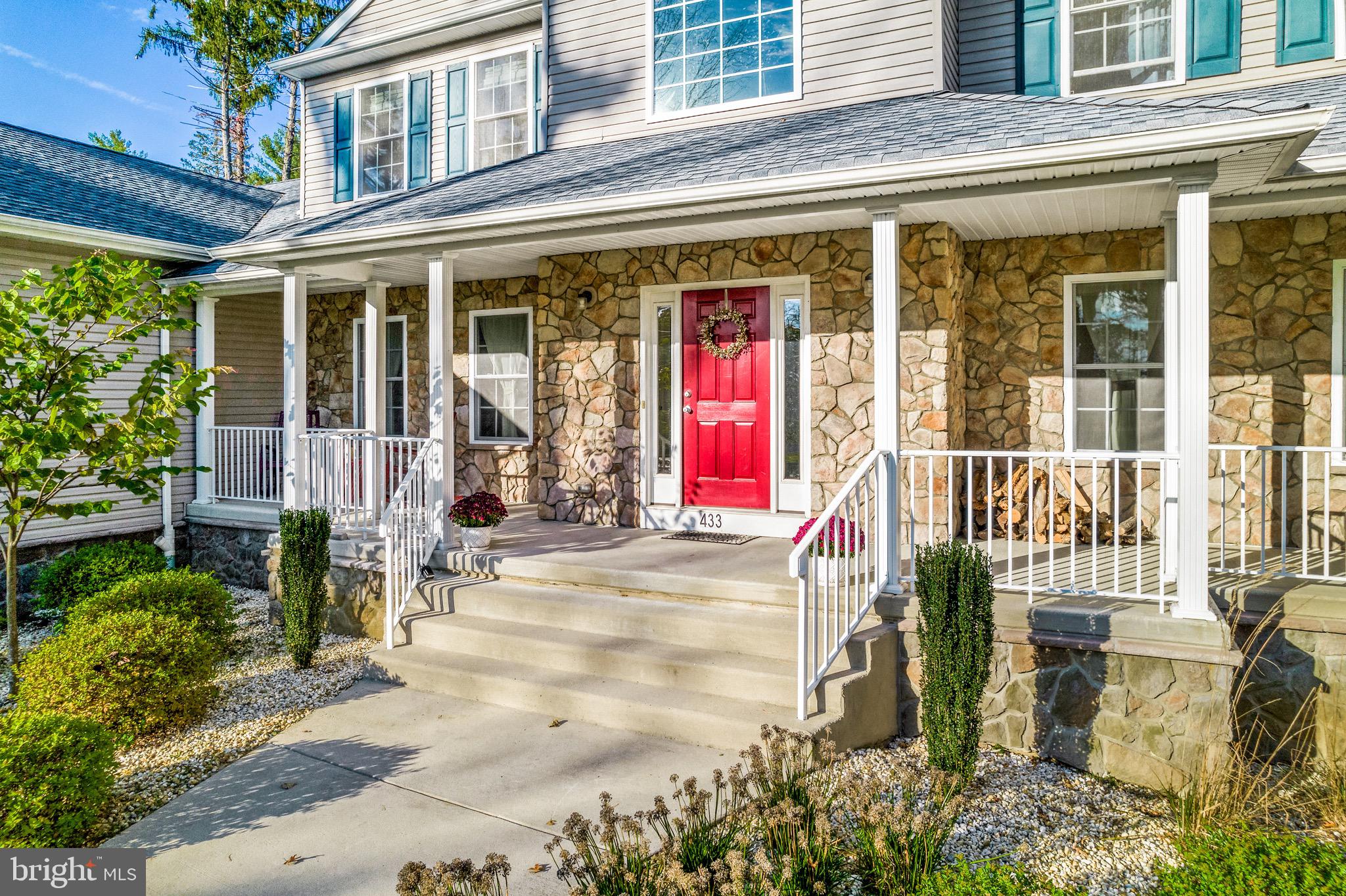 433 Ellisdale Road Crosswicks, NJ 08515 - Photo 4 of 41