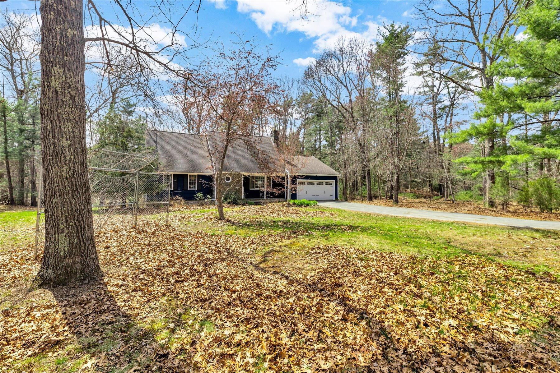 34 Staples Shore Road Lakeville, MA 02347 - Photo 2 of 47 04-Y1A9524