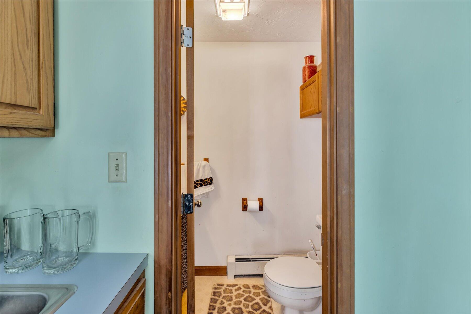 34 Staples Shore Road Lakeville, MA 02347 - Photo 22 of 47 44-Y1A9411