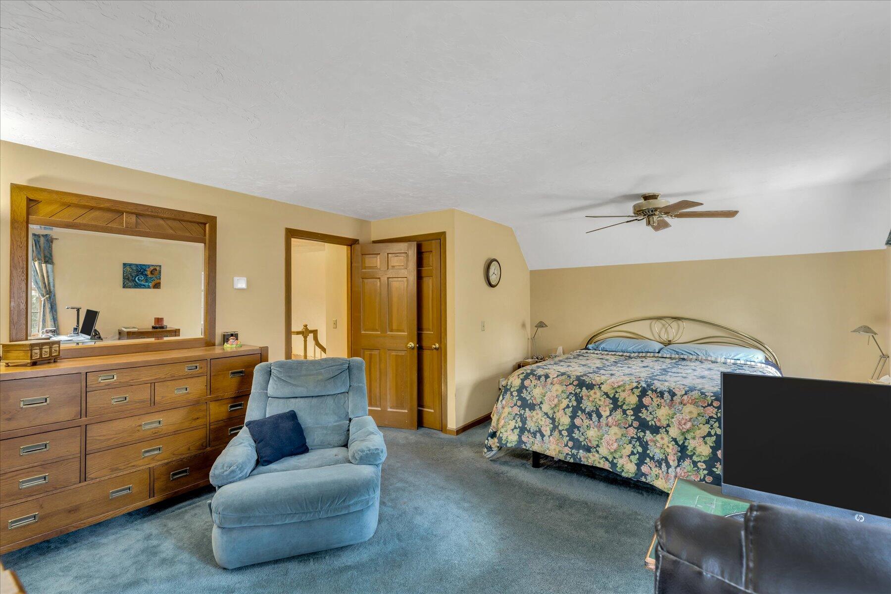 34 Staples Shore Road Lakeville, MA 02347 - Photo 29 of 47 52-Y1A9357
